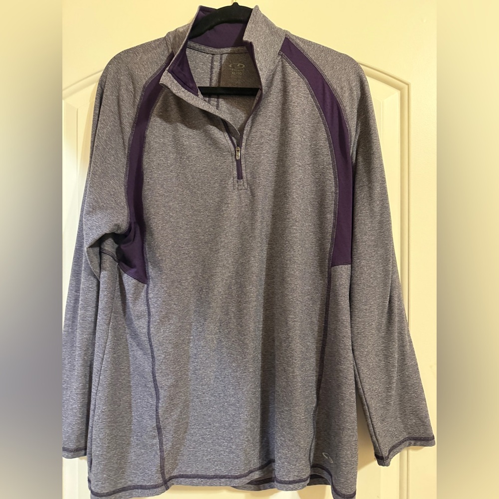 Champion Womenโs Gray and Purple Quarter-Zip Performance Pullover